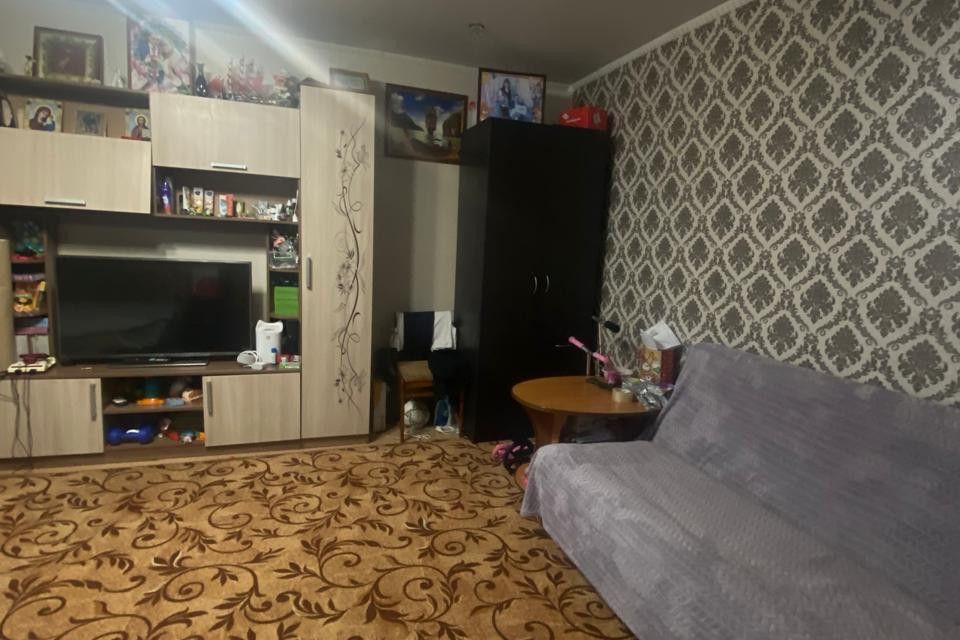 Продаётся 1-комнатная квартира, 40.5 м²