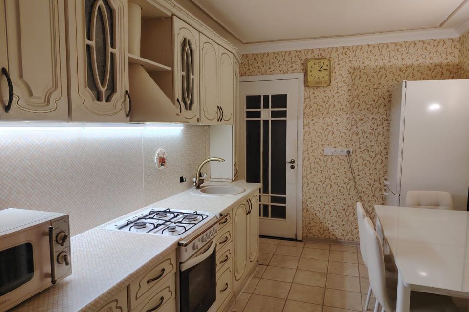 Продаётся 2-комнатная квартира, 58.8 м²