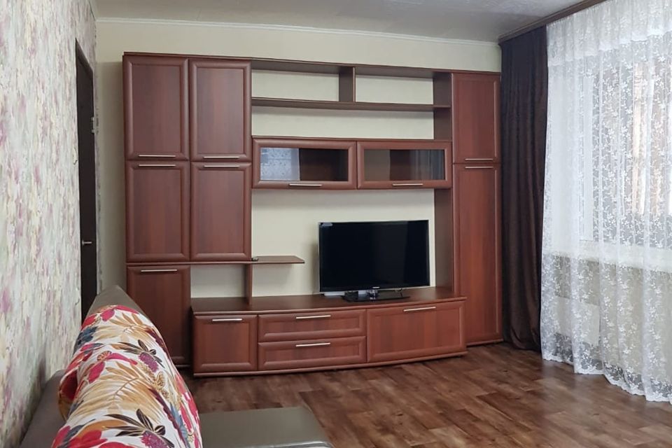 Продаётся 1-комнатная квартира, 38 м²