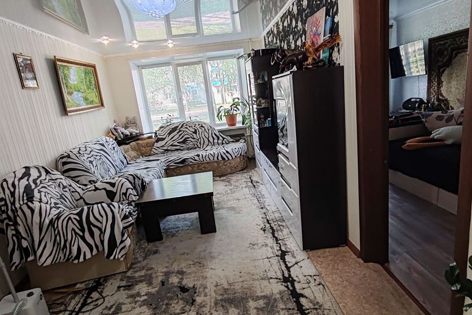 Продаётся 3-комнатная квартира, 59.9 м²