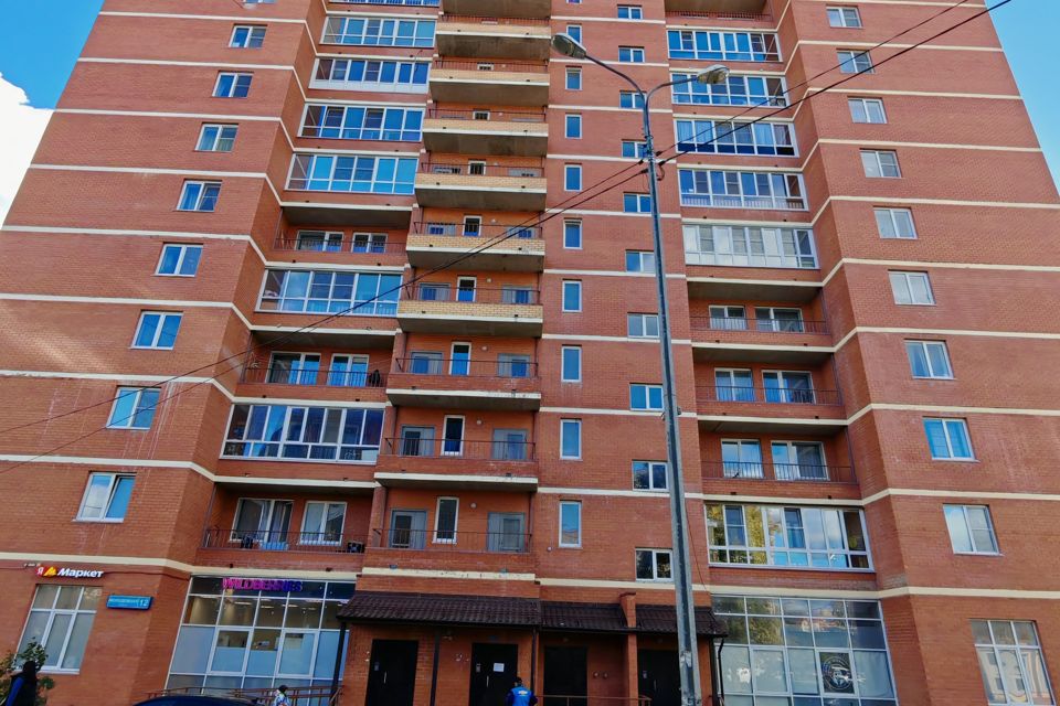 Продаётся 1-комнатная квартира, 41.6 м²