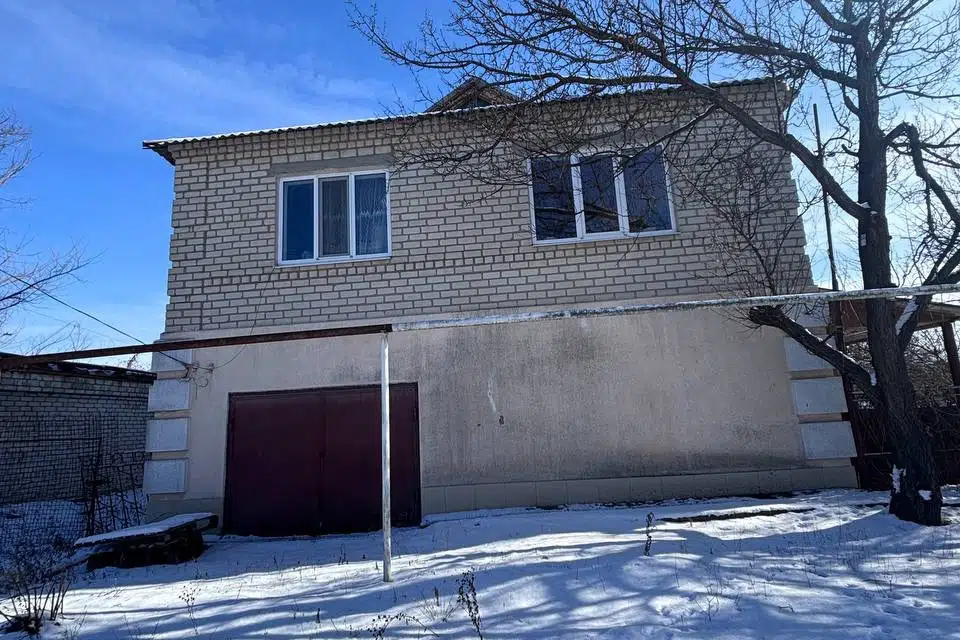 Продаётся 2-этажный дом, 176 м²