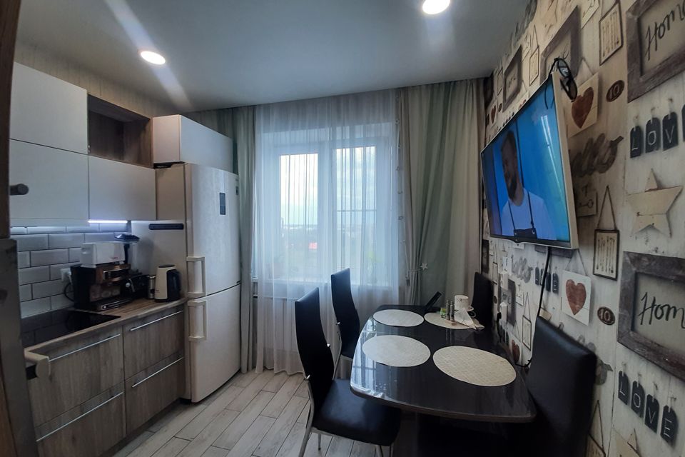 Продаётся 2-комнатная квартира, 56.4 м²