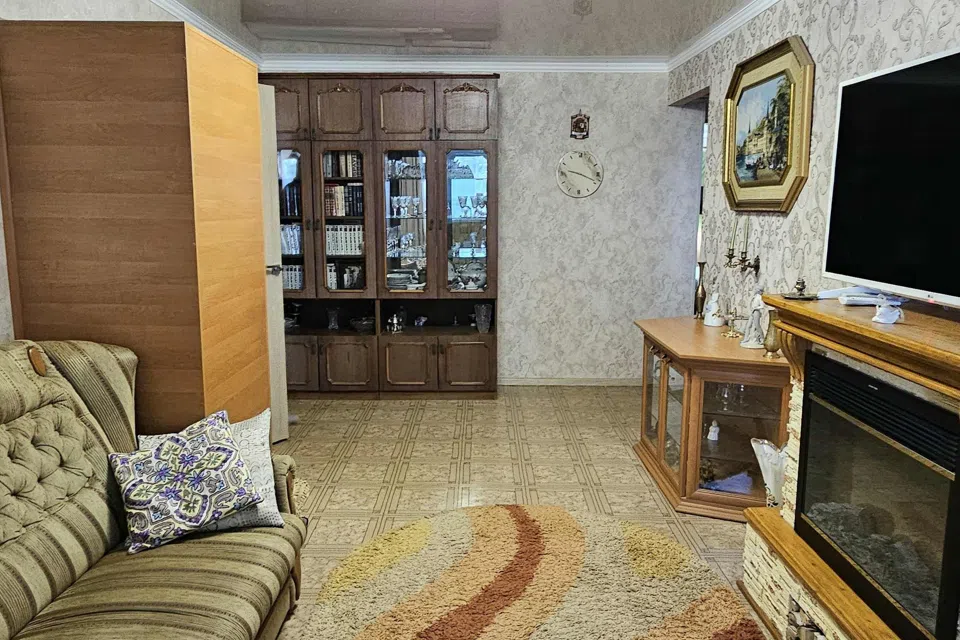 Продаётся 3-комнатная квартира, 56 м²