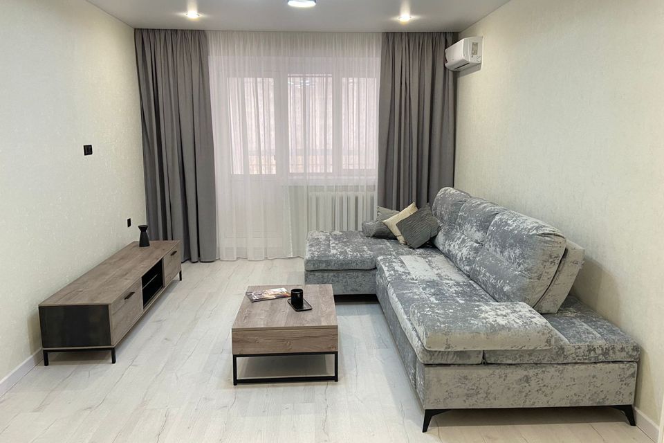 Продаётся 2-комнатная квартира, 79.9 м²