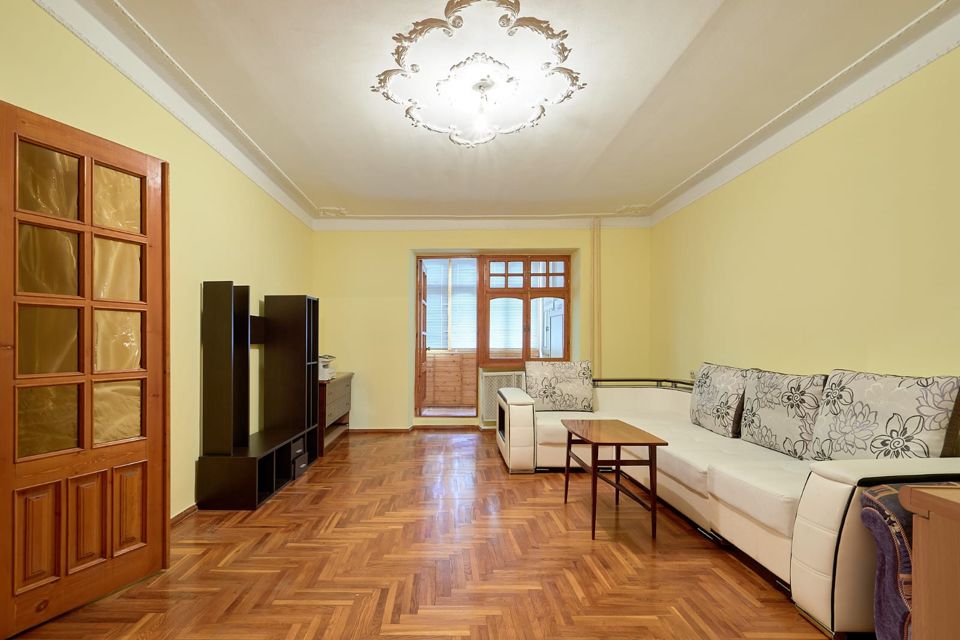 Продаётся 3-комнатная квартира, 98.9 м²