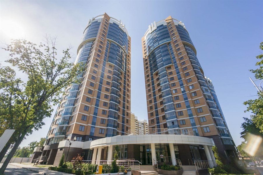 Купить 4-комнатную квартиру, 135 м² по адресу Краснодар, Завод Измерительных При