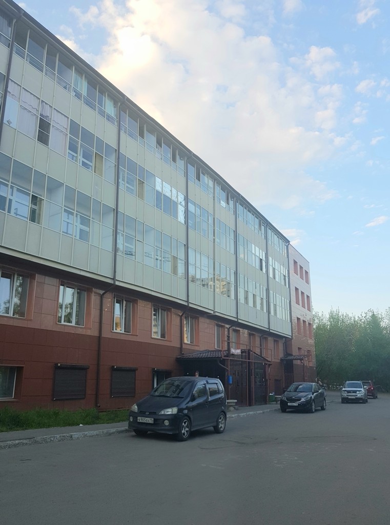 Продается гостинка Киренского, 9а, 2/4к, - однокомнатная, Киренского, 9а, Октябр