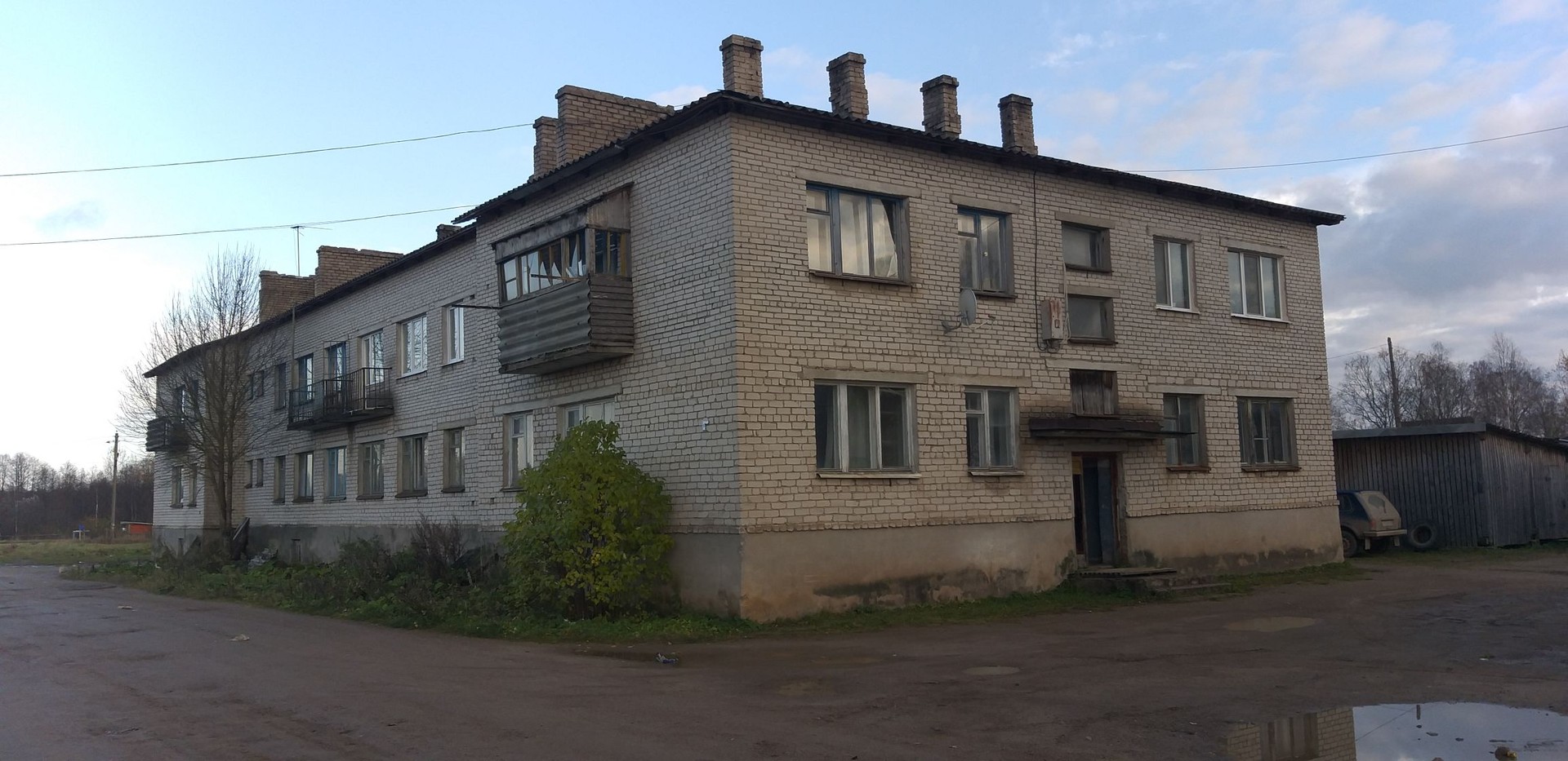 Купить 2-комнатную квартиру, 36.7 м² по адресу Псковская область,  Струго-Красненский район, деревня Ждани, Первомайская улица, 19, 1 этаж за  290 000 руб. в Домклик — поиск, проверка, безопасная сделка с жильем в  офисе Сбербанка.