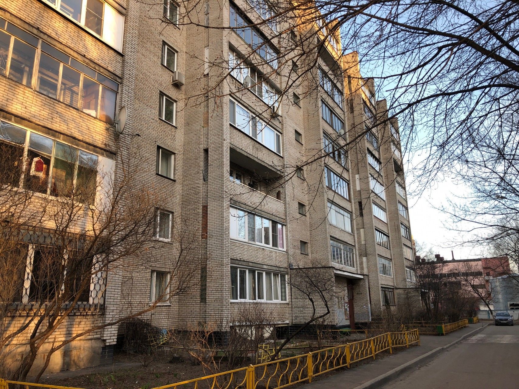 Продажа квартир по адресу улица Октября, 3