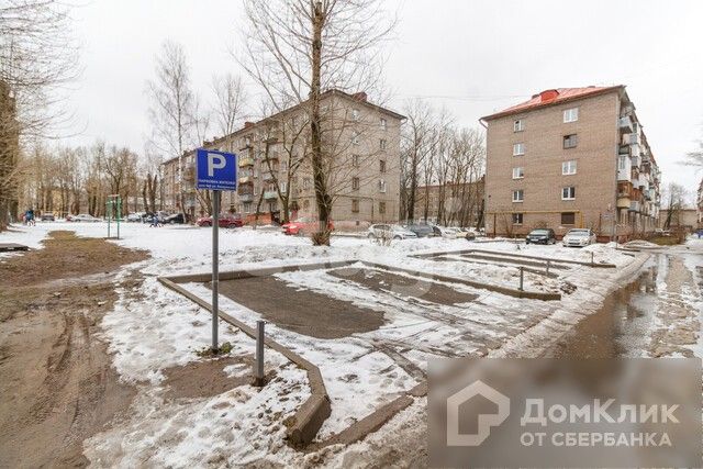 ° LOMONOSOVA 8 САРАТОВ (Россия) - Квартиры посуточно