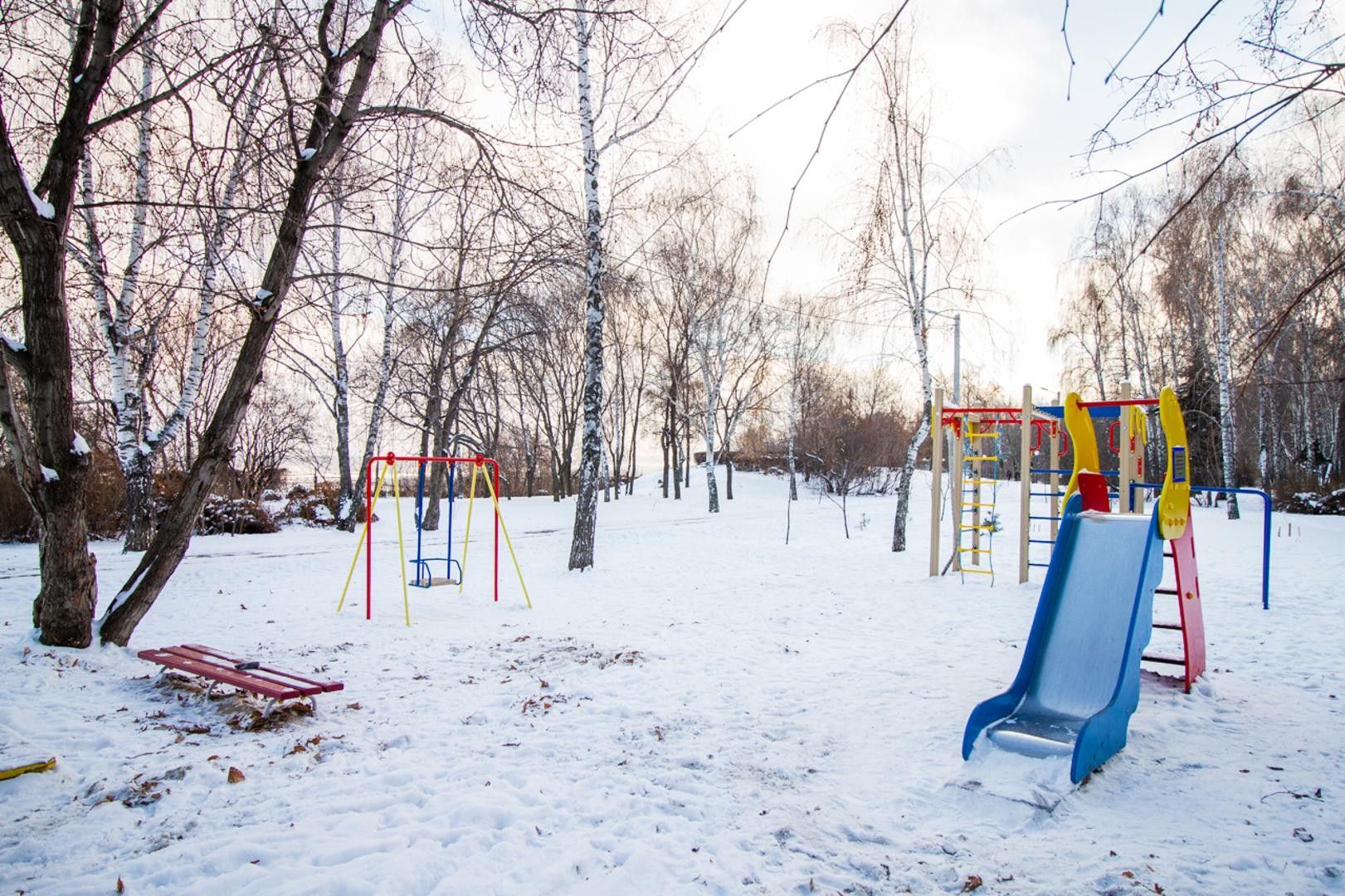 2 квартира ульяновск нижняя терраса. Парк средний венец Ульяновск. Средний венец 13 Ульяновск. Сквер средний венец Ульяновск 2021 в картинках. Парк на нижней террасе Ульяновск Первомайский.