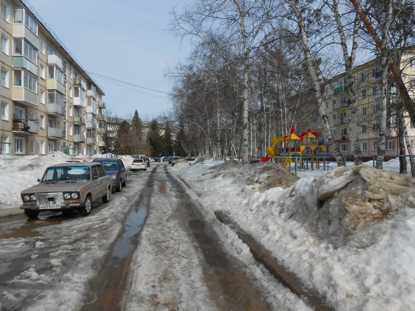 Зеленогорск ул строителей. Аллея 3 поколений Белгород. Улица Каховского. Пермь новый район.