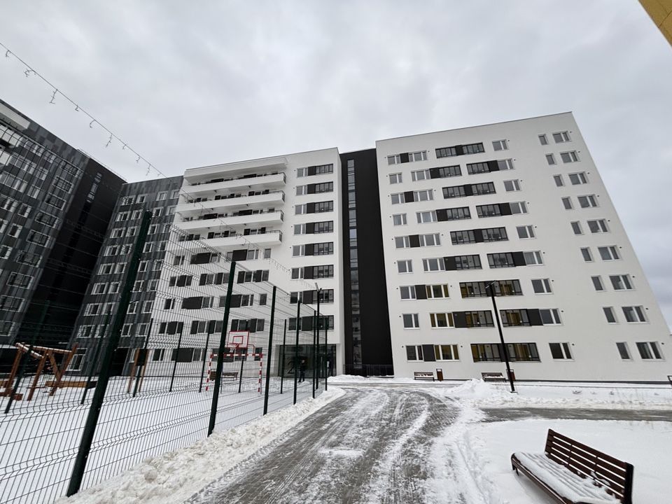 ДомпоадресуулицаАкадемикаЛандау,53
