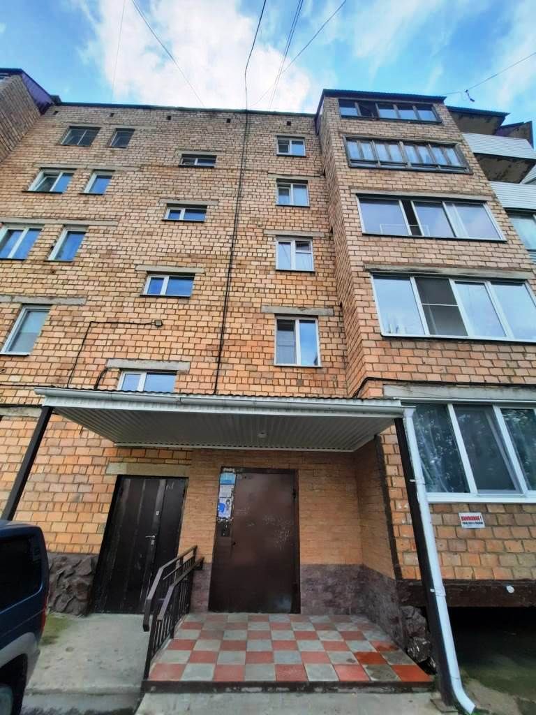 Купить квартиру по адресу улица Арбузова, 89Б, улица Арбузова, 89Б - 1  объявление о продаже квартир (4-комн) недорого: планировки, цены и фото –  Домклик