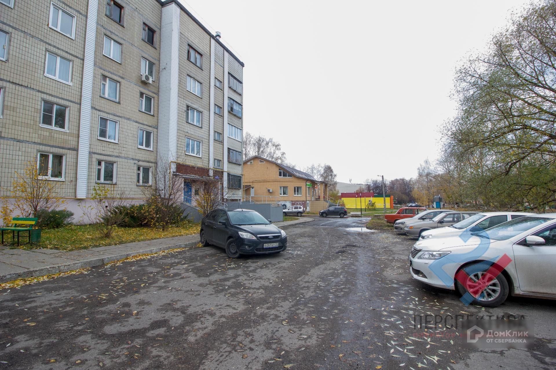 ульяновск ул. варейкиса 32 ульяновск. остановка 12 сентября ульяновск. пешеходно-транспортная система в районе жд вокзала. работа в ульяновске в железнодорожном районе.