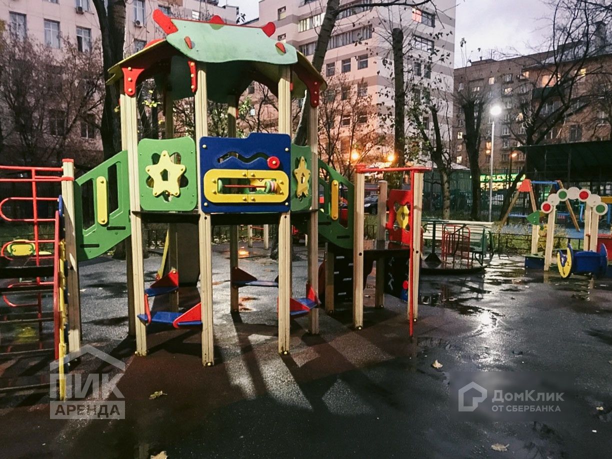 улица Верземнека, 2 (Москва, Центральный административный округ ...