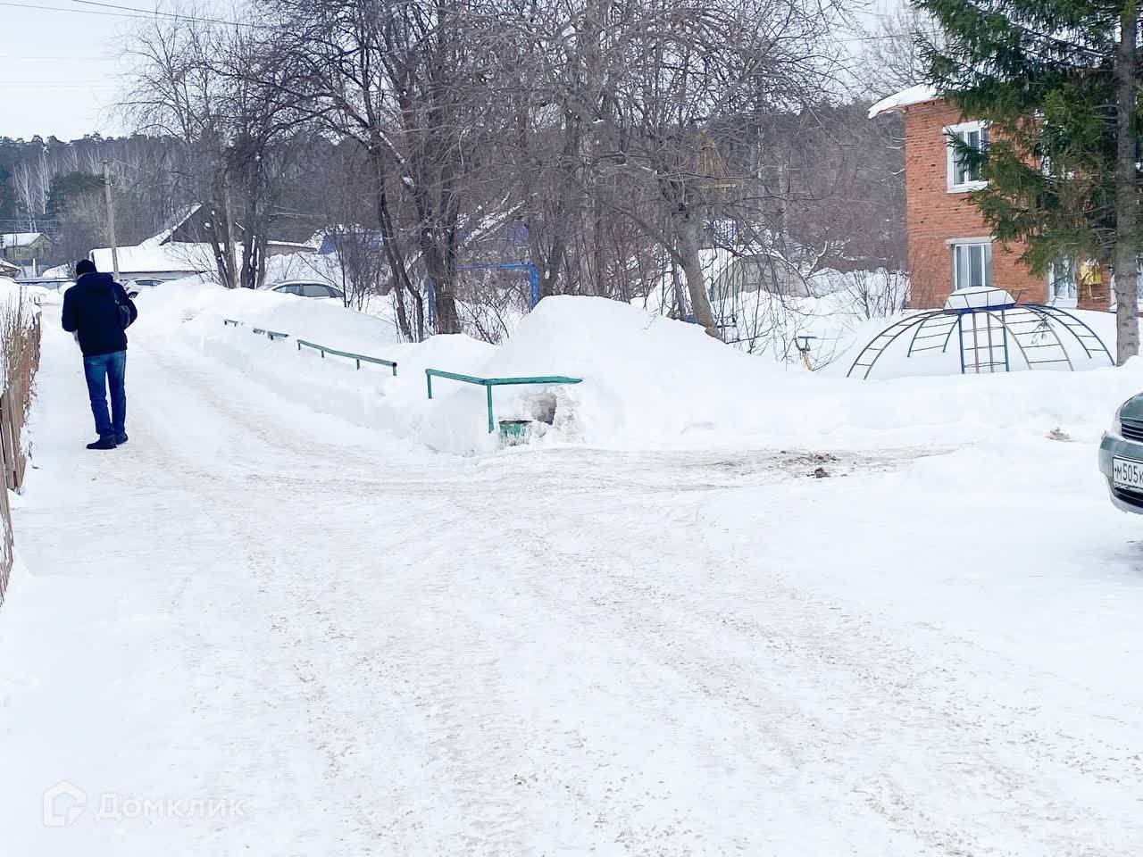 Купить квартиру по адресу Октябрьская улица, 13, Октябрьская улица, 13 - 1  объявление о продаже квартир (2-комн) недорого: планировки, цены и фото –  Домклик