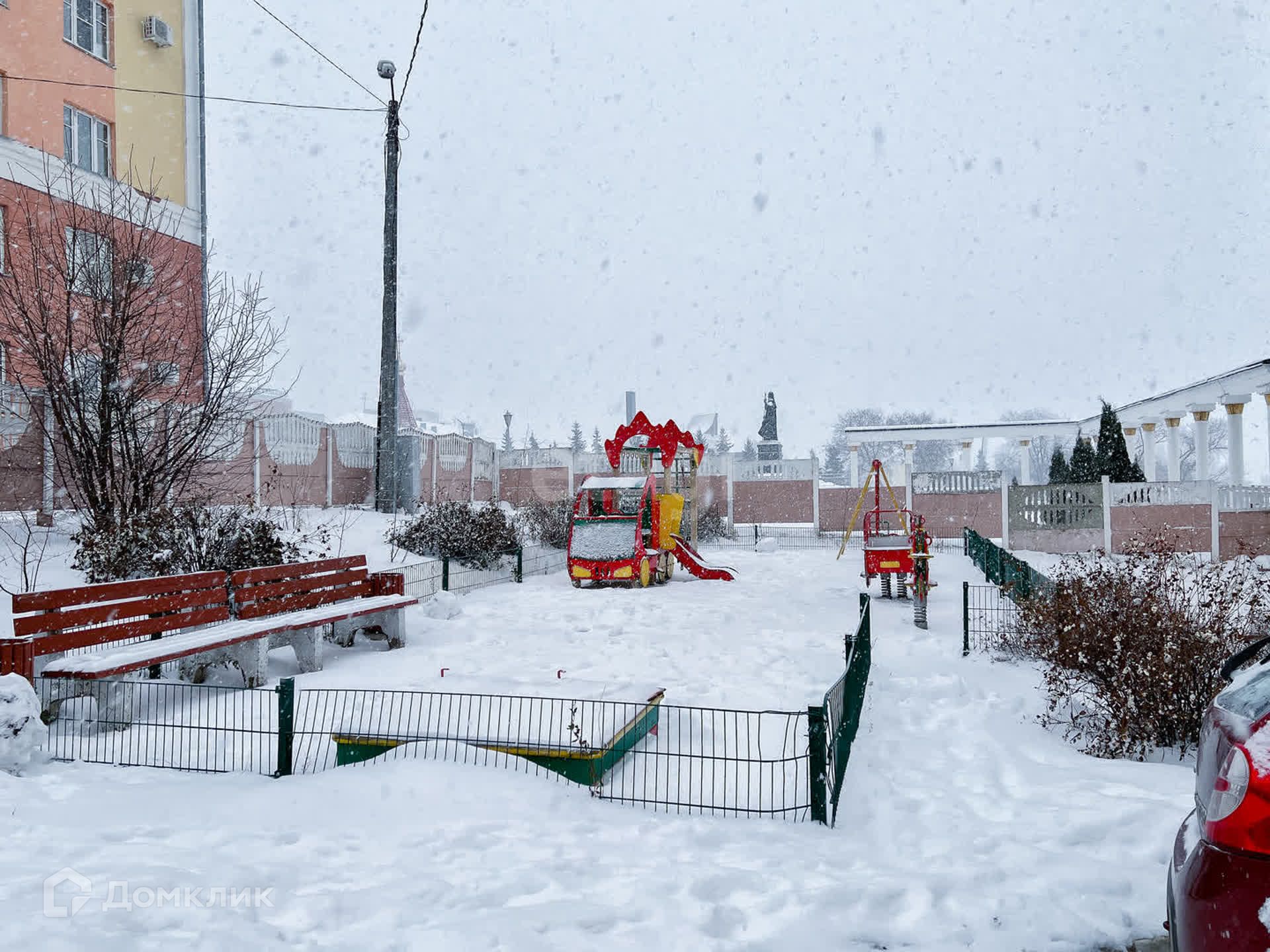 Купить квартиру по адресу Демократическая улица, 1, Демократическая улица,  1 - 0 объявлений о продаже квартир () недорого: планировки, цены и фото –  Домклик