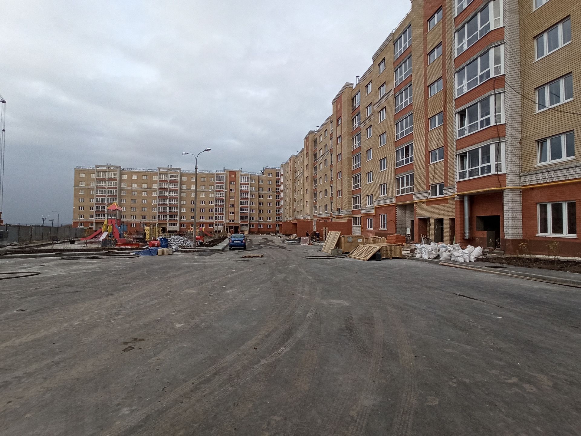 Дом по адресу Новогородская улица, 10