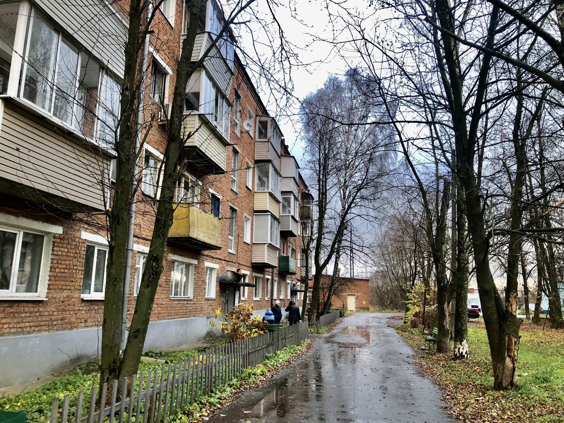 Купить квартиру по адресу Комсомольская улица, 15, Комсомольская улица, 15  - 0 объявлений о продаже квартир () недорого: планировки, цены и фото –  Домклик