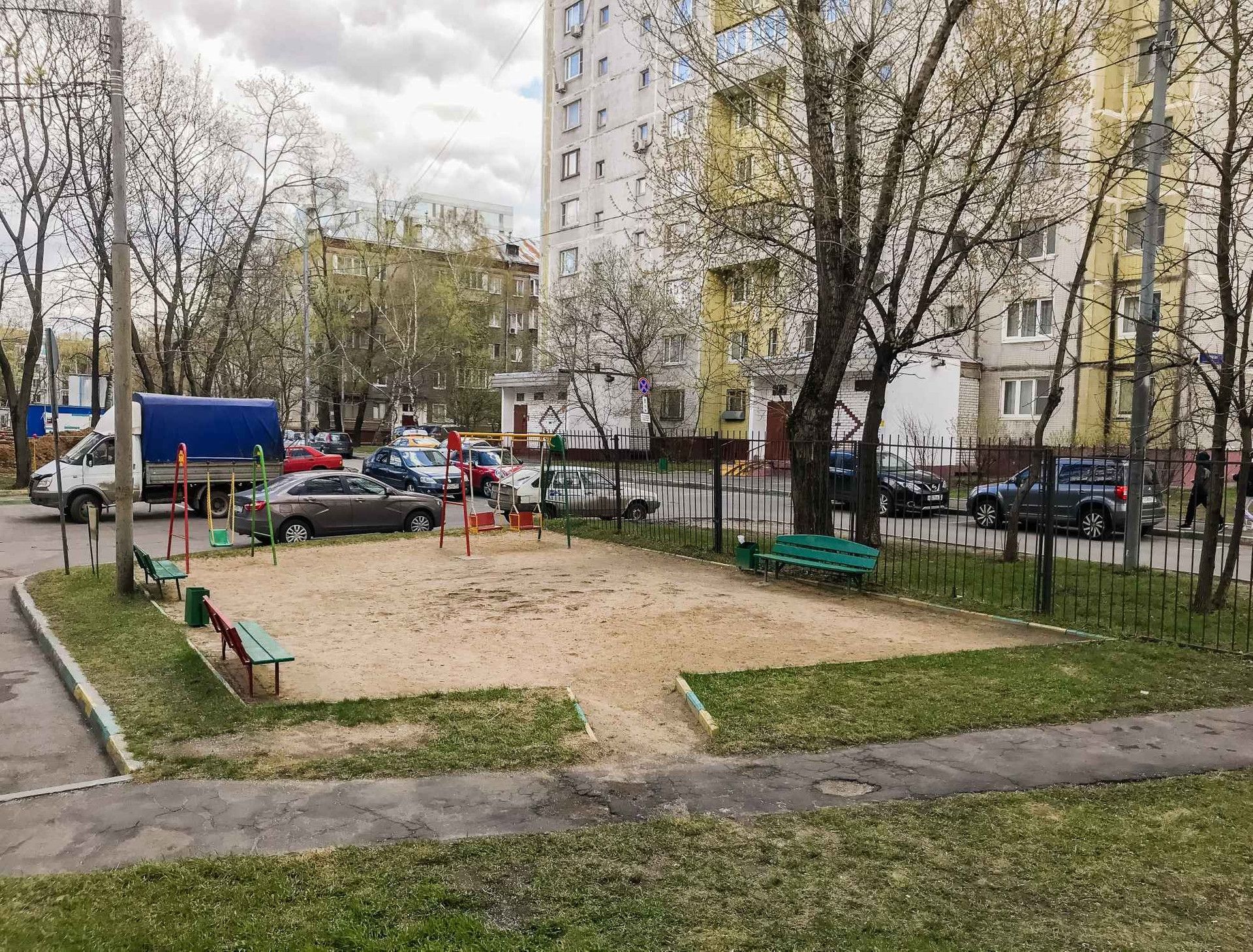 Дом по адресу улица Плющева, 15к1