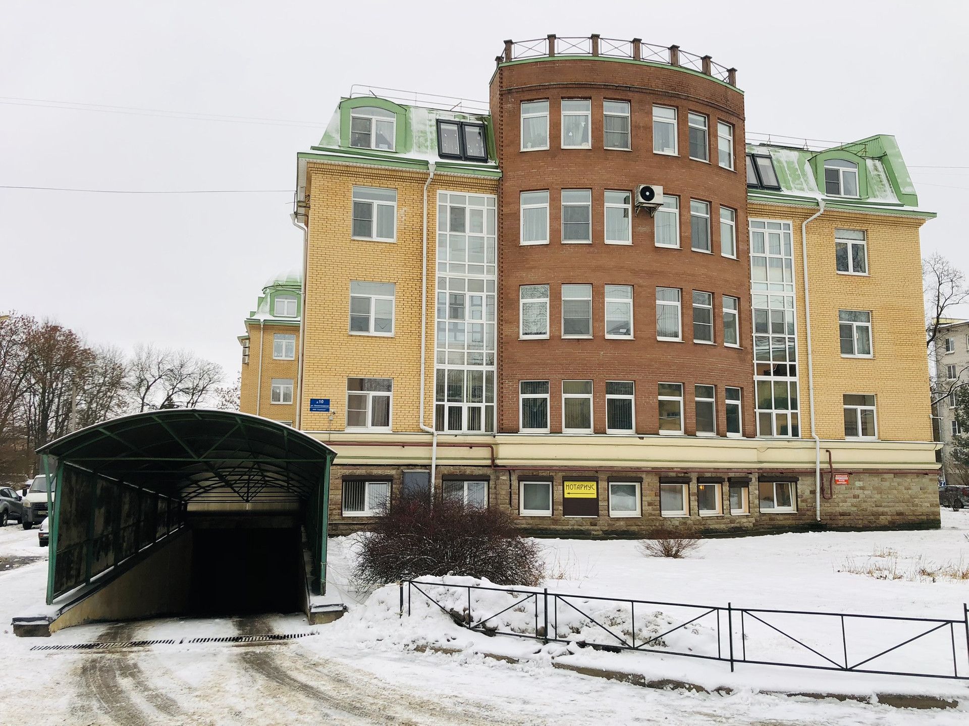 Купить квартиру по адресу Ленинградская улица, 10, Ленинградская улица, 10  - 0 объявлений о продаже квартир () недорого: планировки, цены и фото –  Домклик