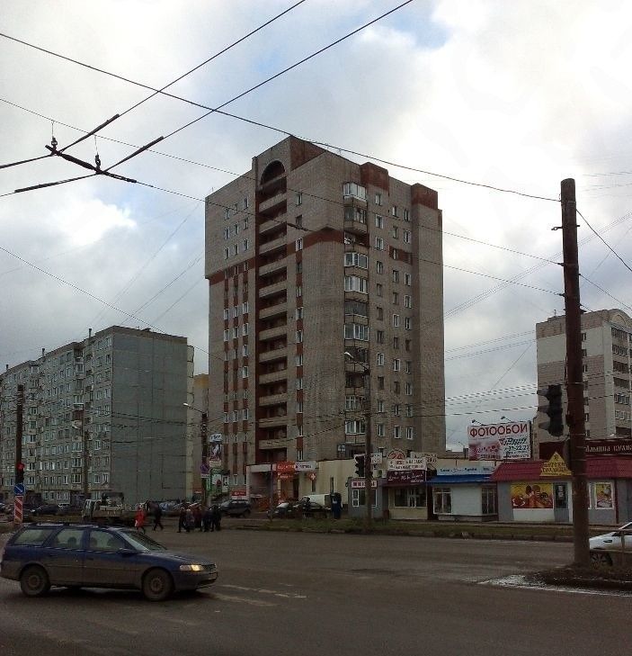 Киров ул риммы юровской 6. Ул юровской 3 киров. Юровской 2а киров. Юровская 1 киров. Юровская 9.