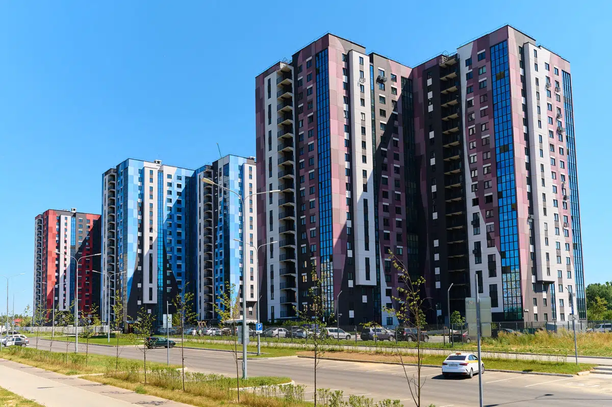 Купить 1-комнатную квартиру, 45.06 м² в ЖК «КОСМОС 2.0» по адресу Калужская  область, Обнинск, улица Табулевича, 9, недорого – Домклик