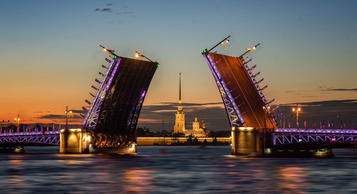Где купить квартиру в Петербурге