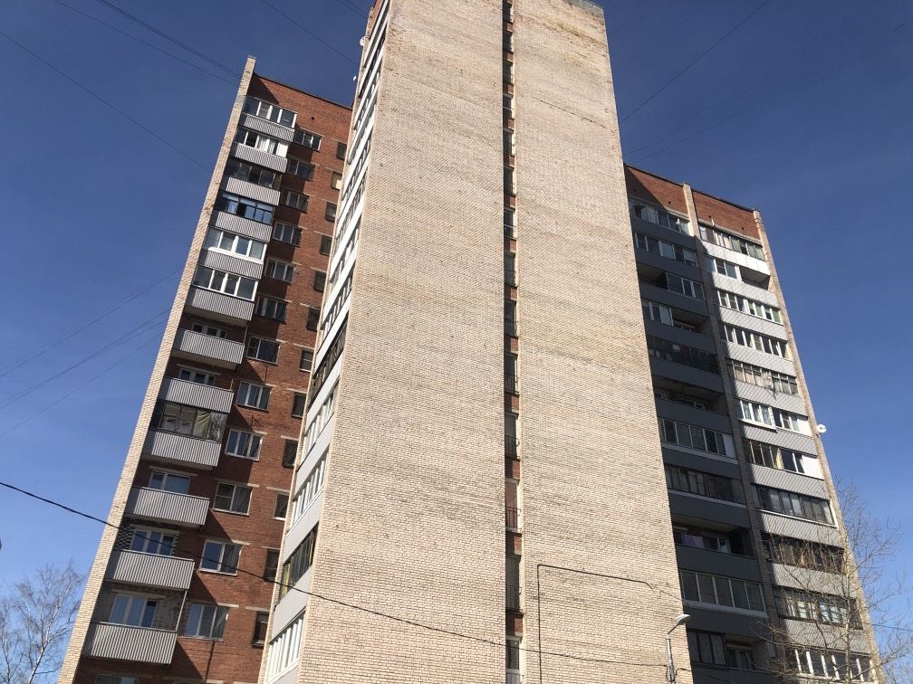 Купить комнату в 1-комн. квартире, 13 м² по адресу Санкт-Петербург ...