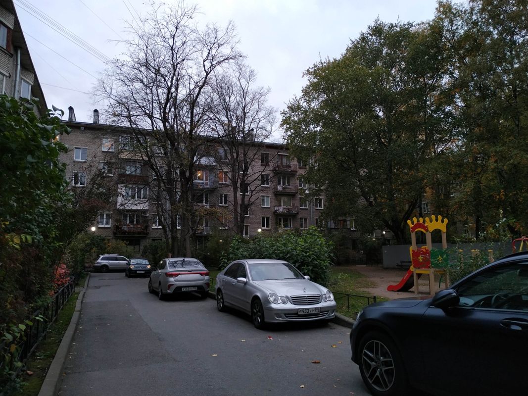 Дибуновская ул. Красный дом санкт-петербург. , 37. Дибуновская ул. 37.