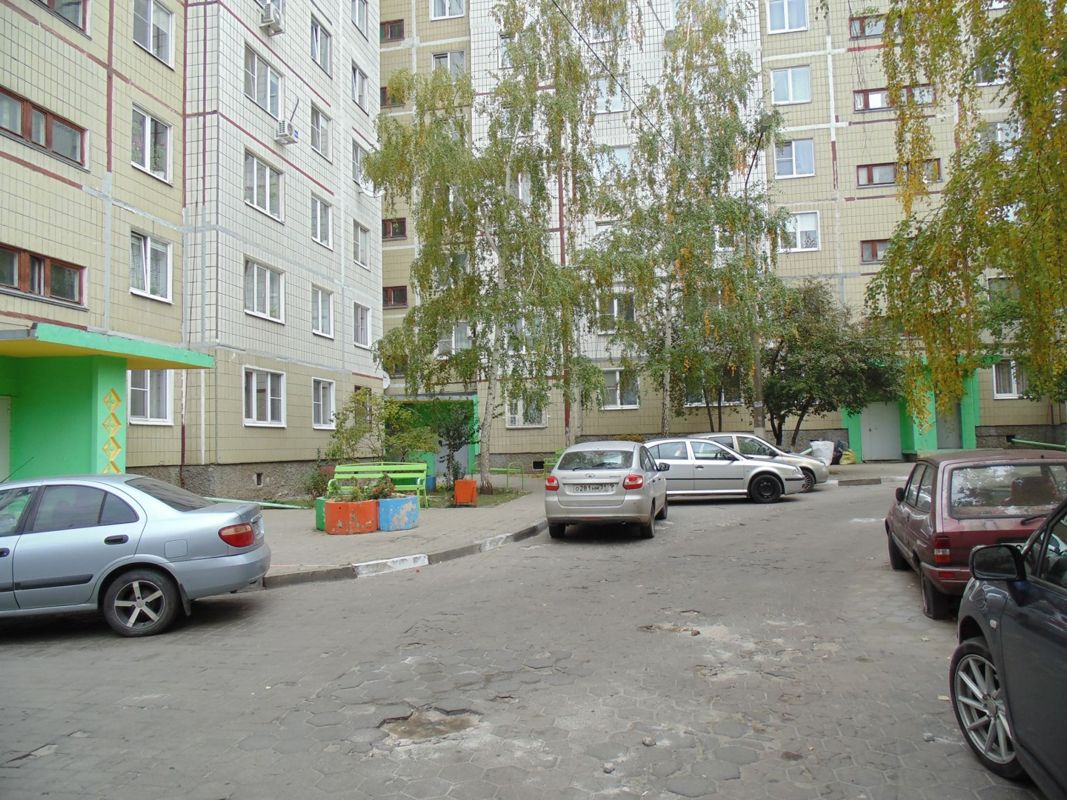 Купить 4-комнатную квартиру, 82 м² по адресу Белгородская область, Старый Оскол,