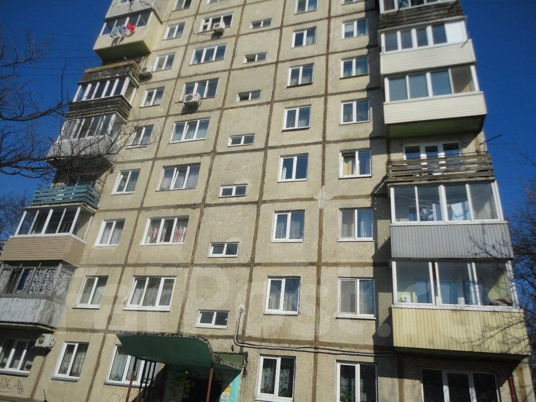 Купить 2-комнатную квартиру, 44.4 м² по адресу Приморский край, Владивосток, Рус