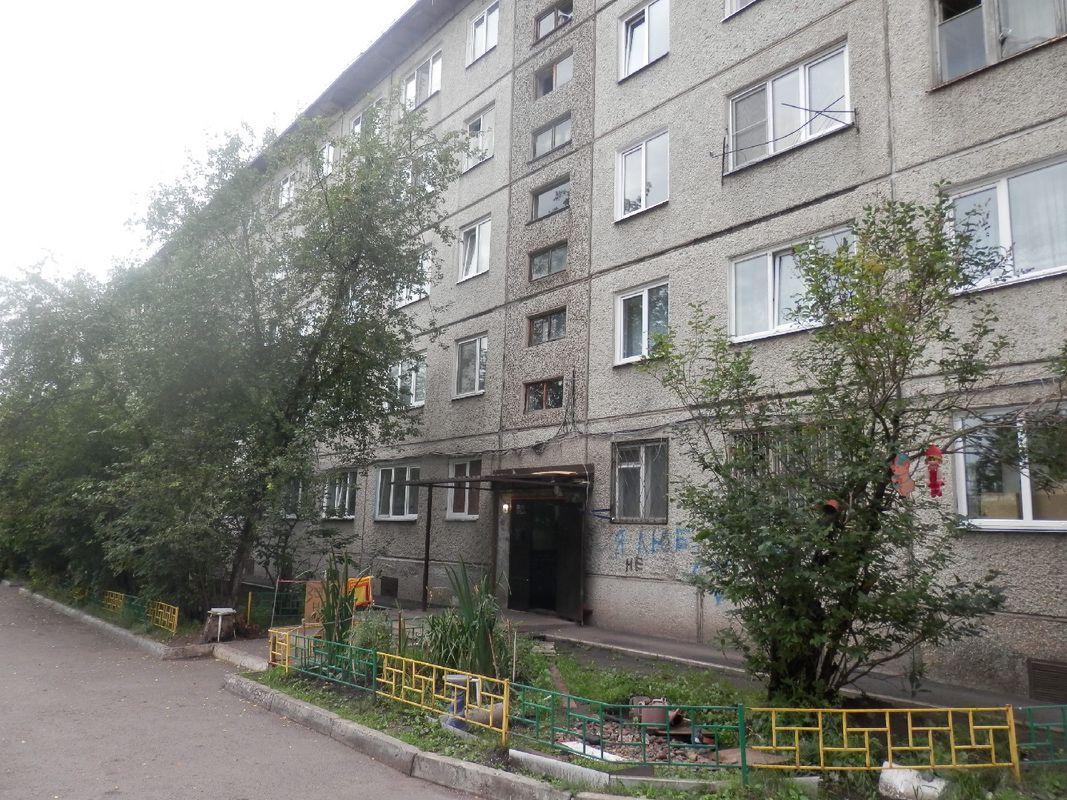 Сдам Курчатова, 9А студия 18кв 5/5эт за 11000 руб/мес