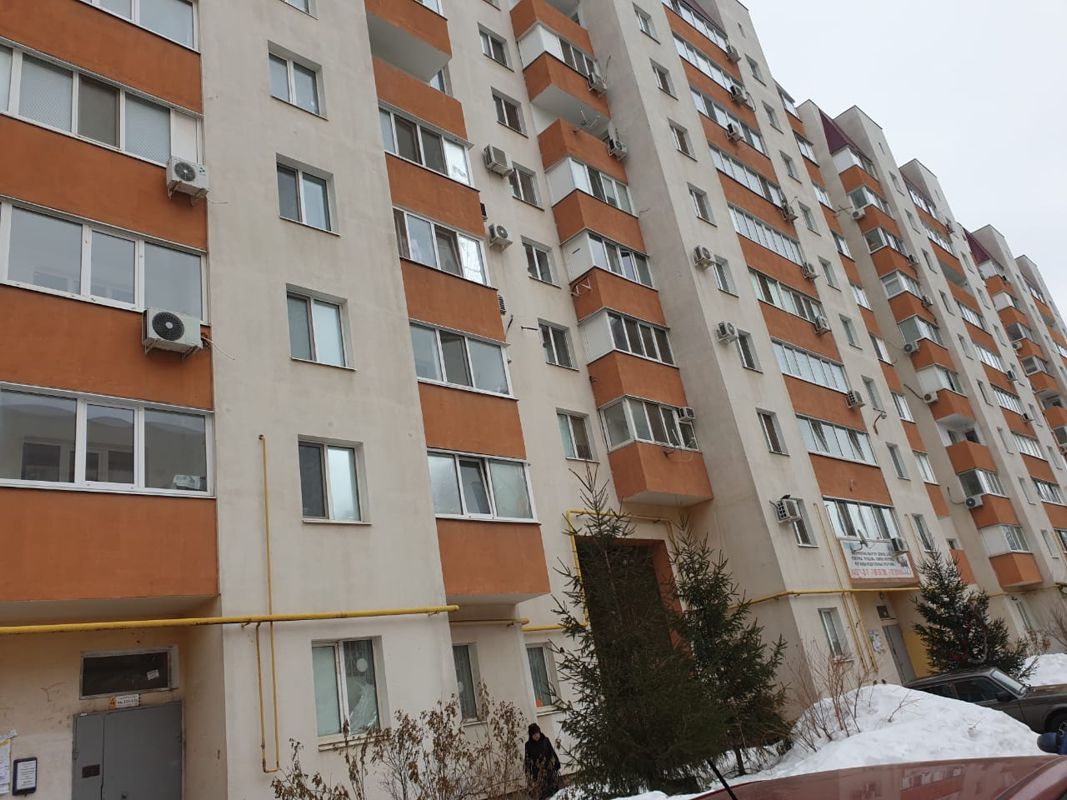 Продажа 4-к. квартиры, 79.3 кв. м., 8/9 эт. Краснодарская, 13. Цена 2 800 000 ру
