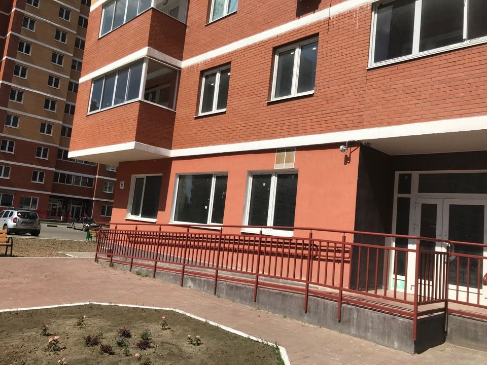 Купить 2-комнатную квартиру, 57.3 м² по адресу Московская область, Раменское, Лу