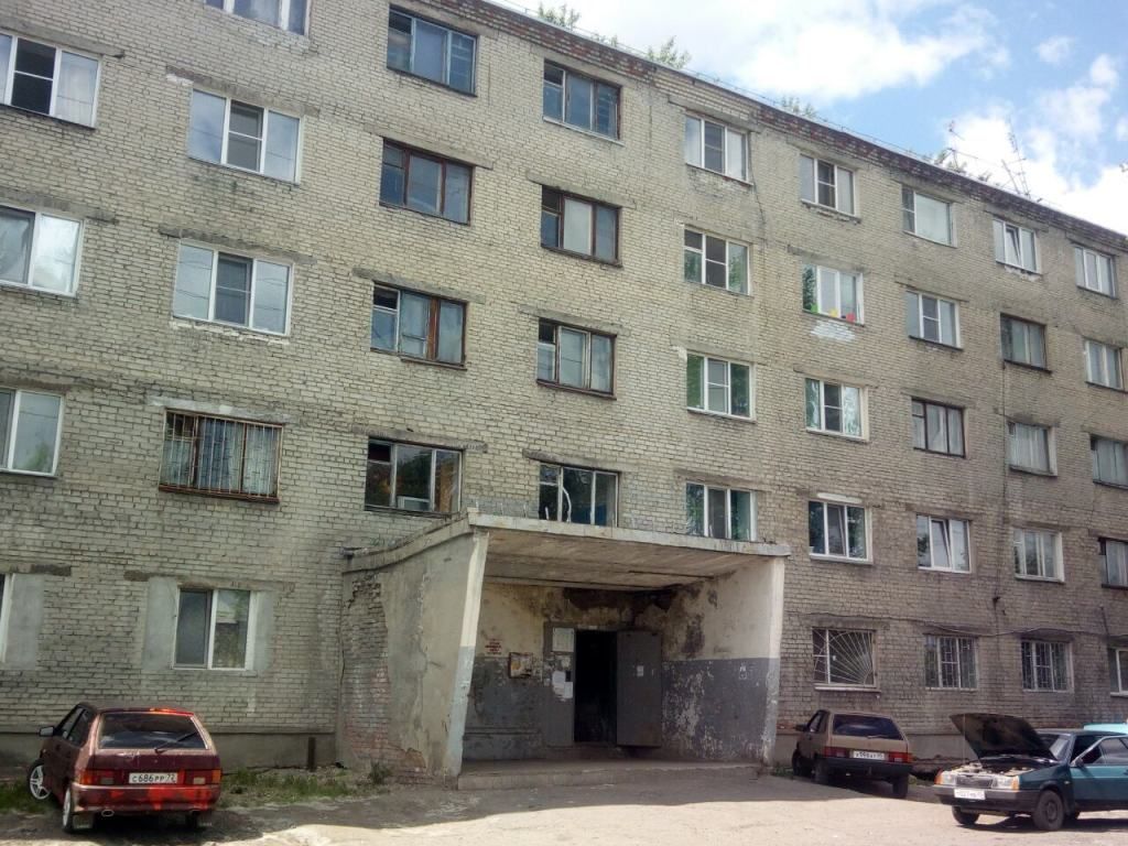 Купить комнату в 1-комн. квартире, 13.3 м² по адресу Курган, улица ...