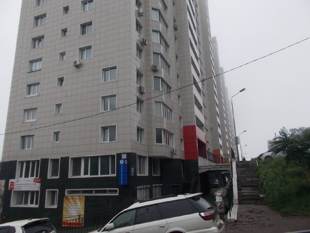 Снять 2-комнатную квартиру, 48 м² по адресу Приморский край, Владивосток, улица 