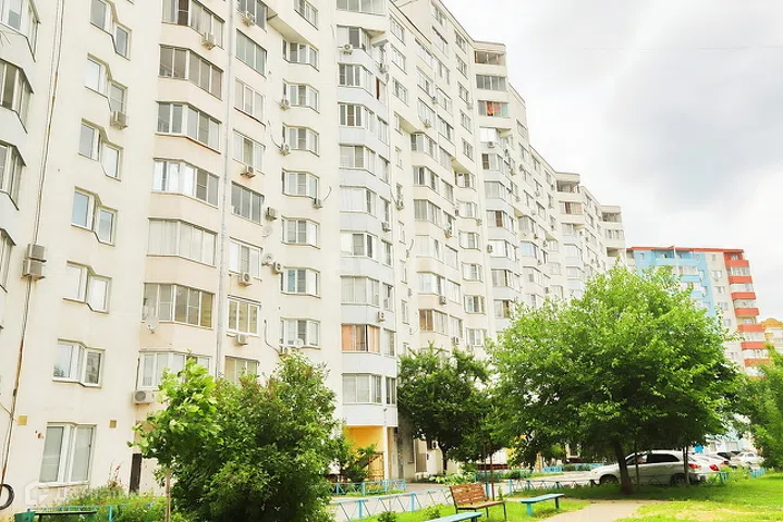 Купить 1-комнатную квартиру, 49.4 м² по адресу Липецк, 26-й м-н, улица ...