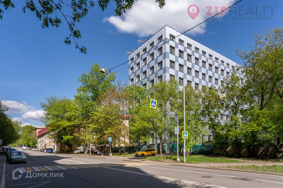 Купить комнату в 1-комн. квартире, 6.5 м² по адресу Москва, улица ...