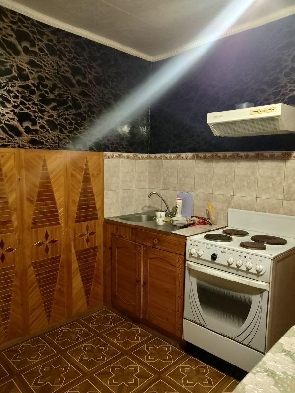 Купить 2-комнатную квартиру, 52.2 м² по адресу Иркутская область, Усть ...