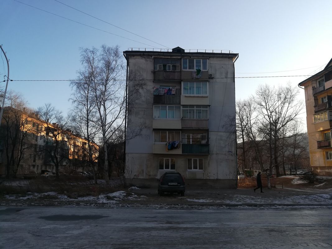 Дальнегорск менделеева. Улица Менделеева в Дальнегорске. Город Дальнегорск улица Менделеева 4. Менделеева 16 Дальнегорск. Дом в Дальнегорске на Горького Менделеева 4.