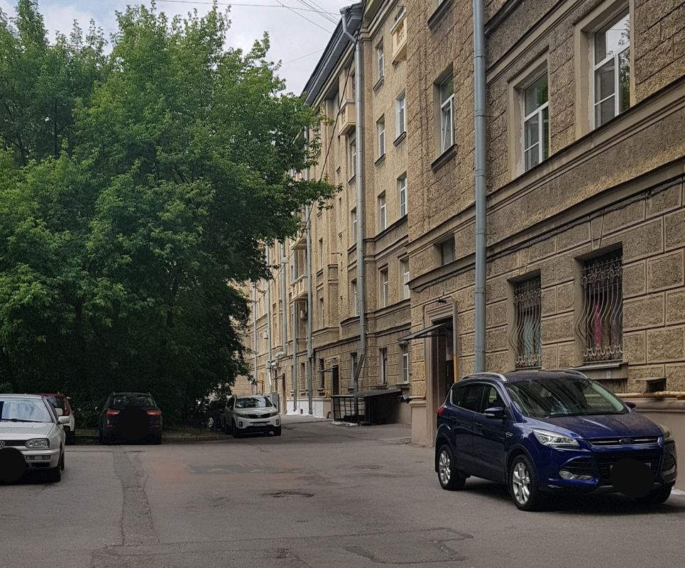 Где благодатная улица