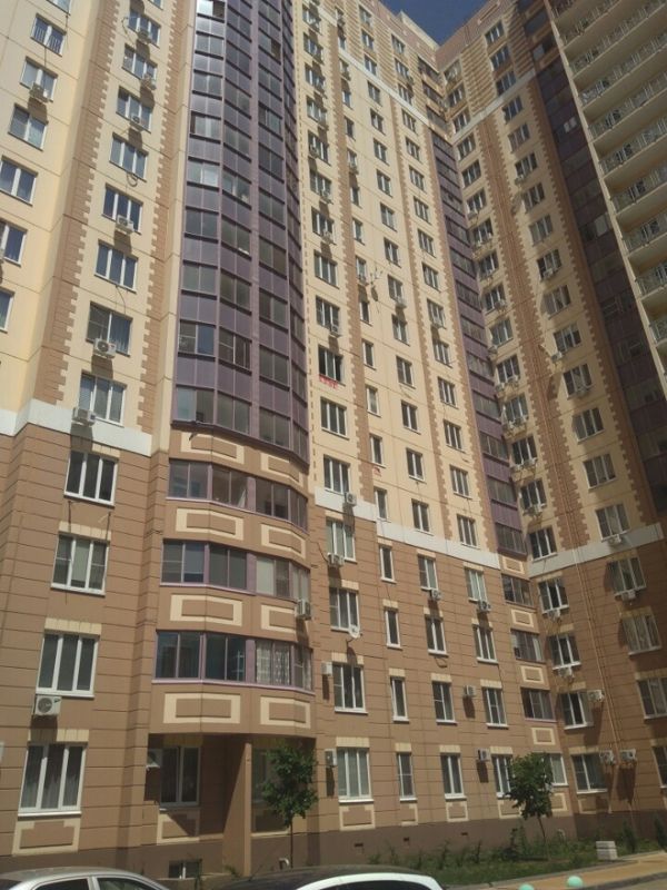 Ул еляна 68. Ростов на дону улица еляна 52. еляна 68 ростов на дону.
