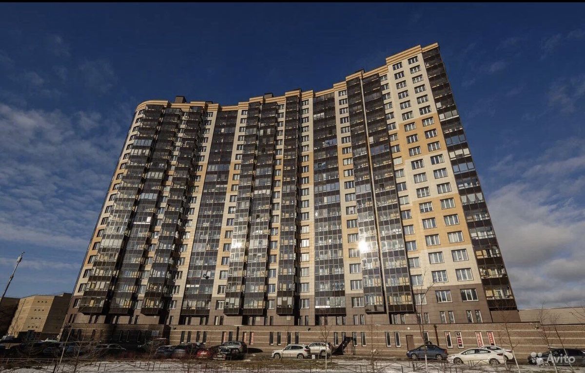 Купить 1-комнатную квартиру, 48 м? по адресу Санкт-Петербург, улица ...