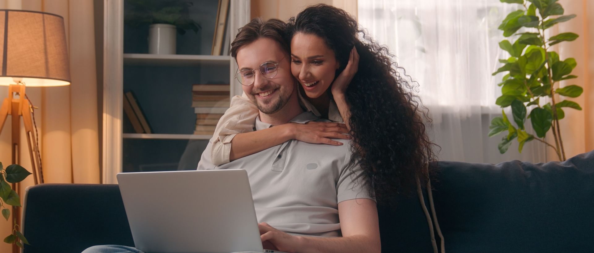 Классикалық неміс ретро порно фильмдері Топтық секс колготки порно