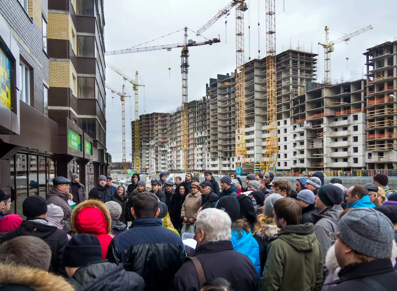 Как правильно проводить собрание жильцов дома - Недвижимость - Журнал  Домклик