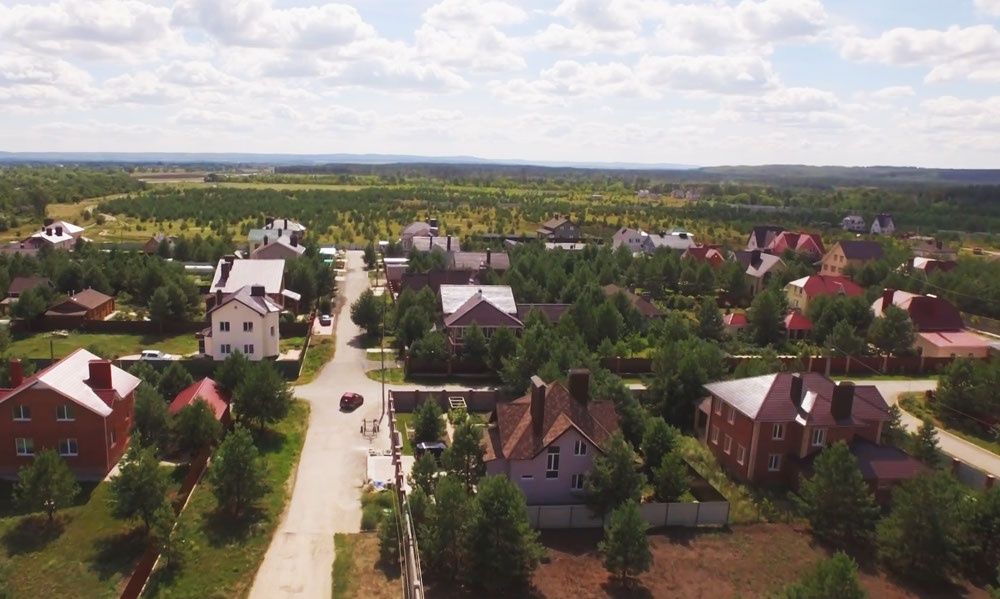 Поселок самарский самара. Поселок Излучина Самарская область. Излучина коттеджный поселок Самара. Коттеджный посёлок Самарский Самарская область. Излучина, посёлок жареный бугор.