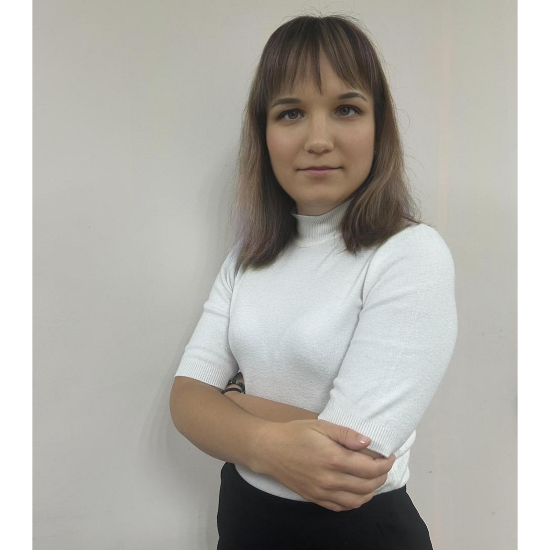 Анна Муратова